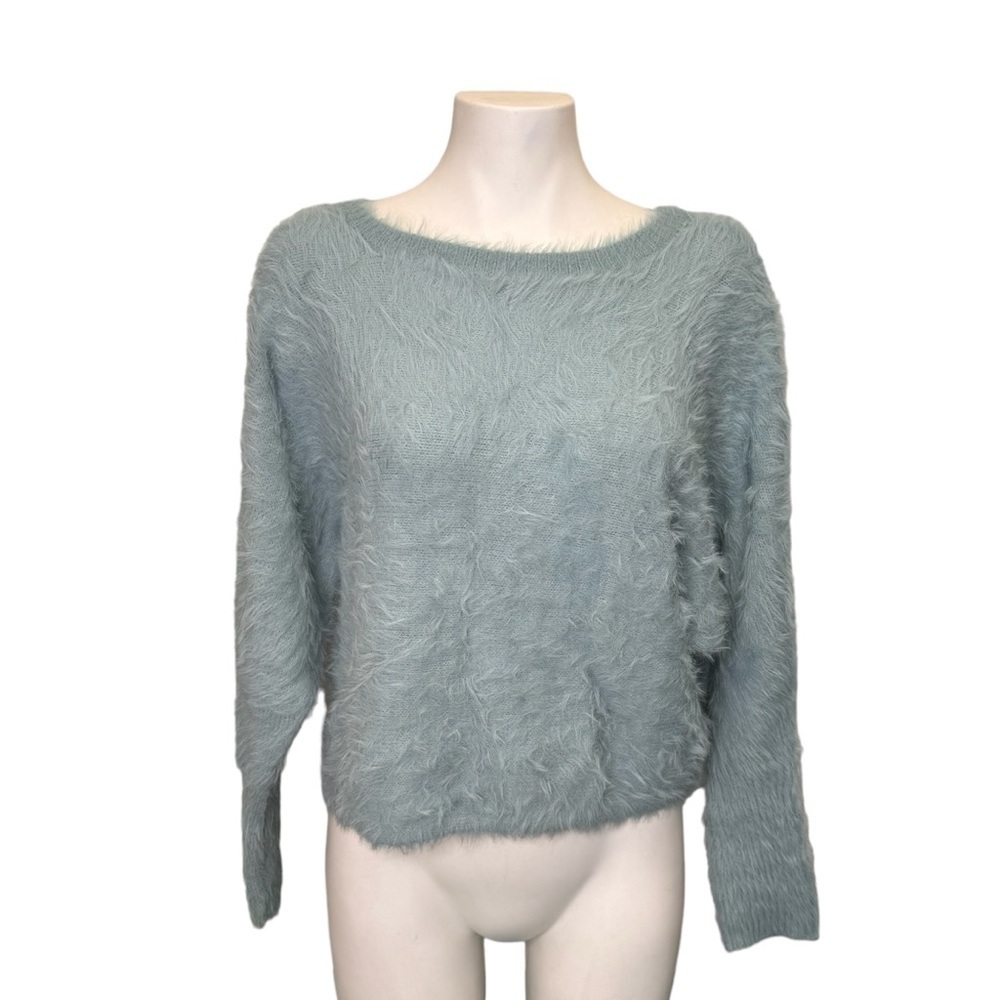 Wearing Your Heart on Your Sleeve Blue Crewneck Fuzzy Knit Cropped Sweater Small